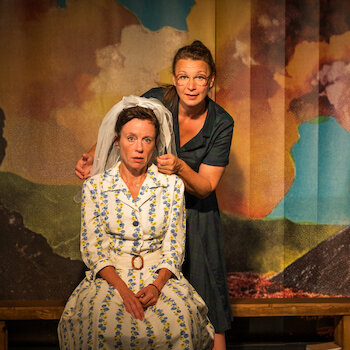 Die Freundinnen Lila und Elena © Ralf Hinz