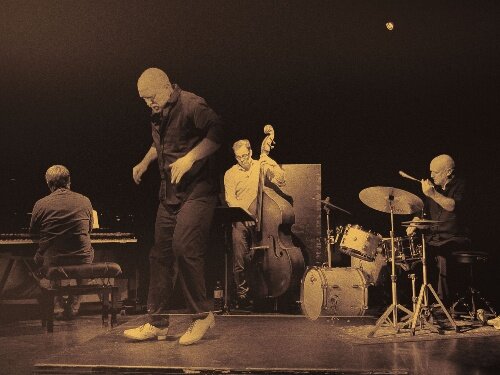 Focus on Tap &copy; Thomas Marek