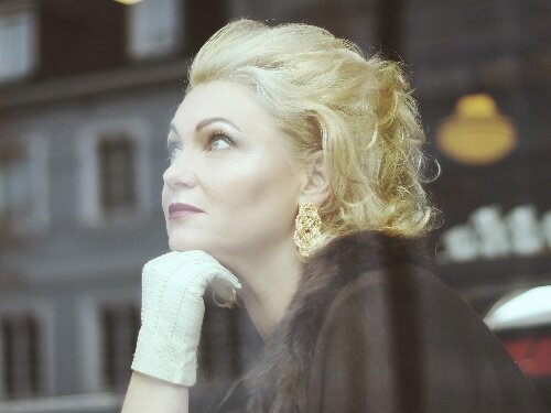 Nicole Metzger &copy; Laura Carbone