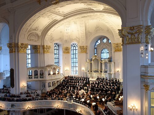 Chor und Orchester St. Michaelis © Michael Zapf