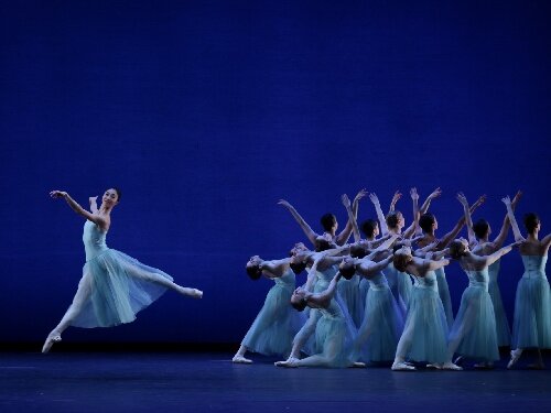 Serenade_George Balanchine &copy; Kiran West