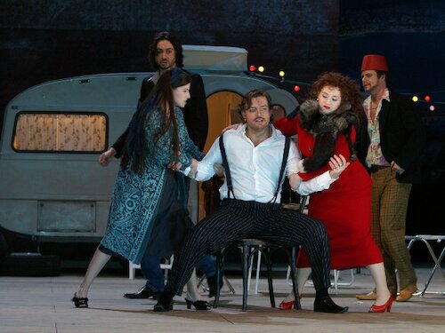 Staatsoper Hamburg: Il Turco in Italia © Karl Forster