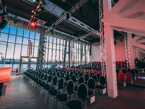 Opernloft_Bühne und Saal © Silke Heyer